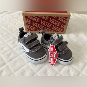 Checker dot baby Vans size 2
